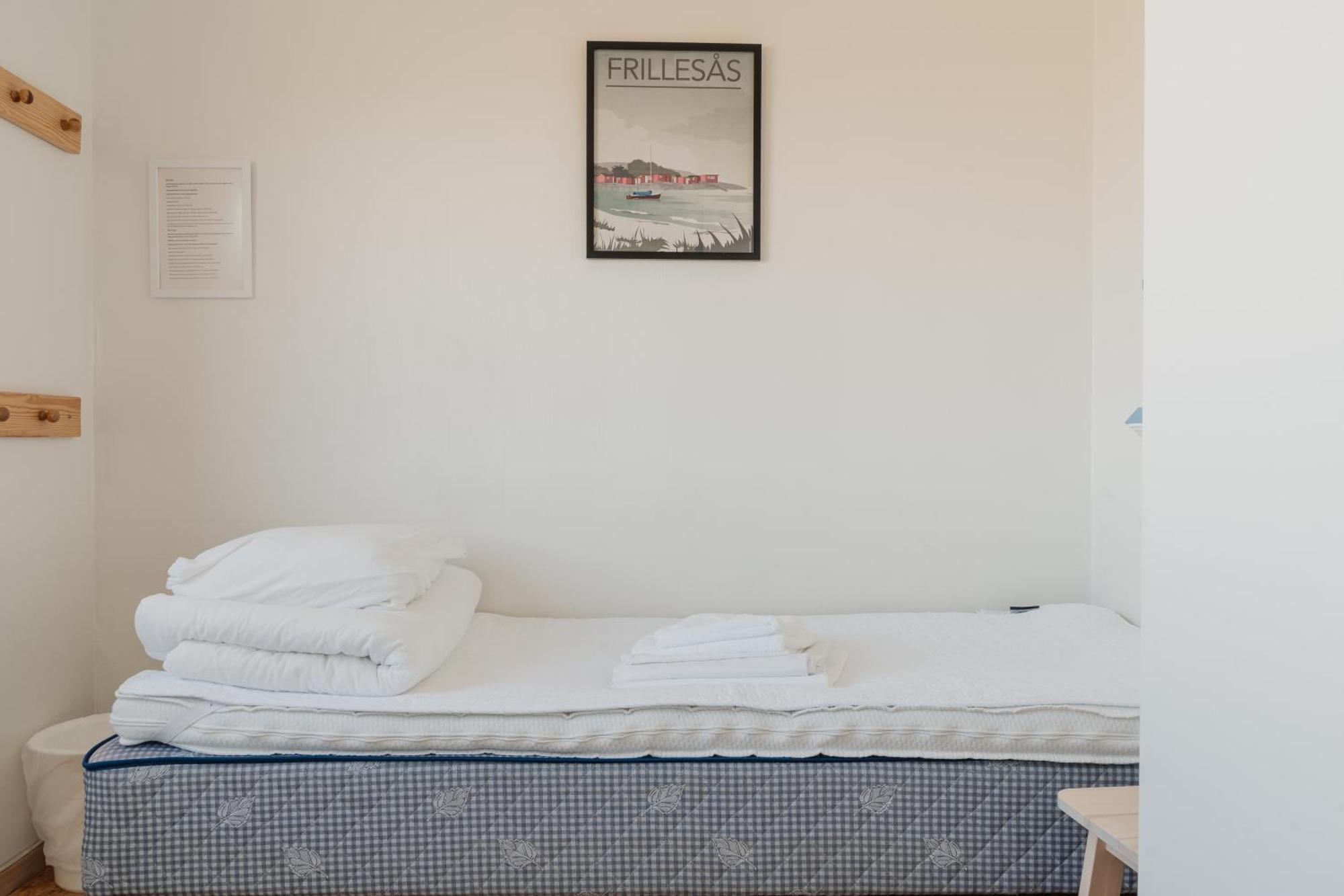 Vallersviks Vandrarhem Aenggarden Frillesås Εξωτερικό φωτογραφία